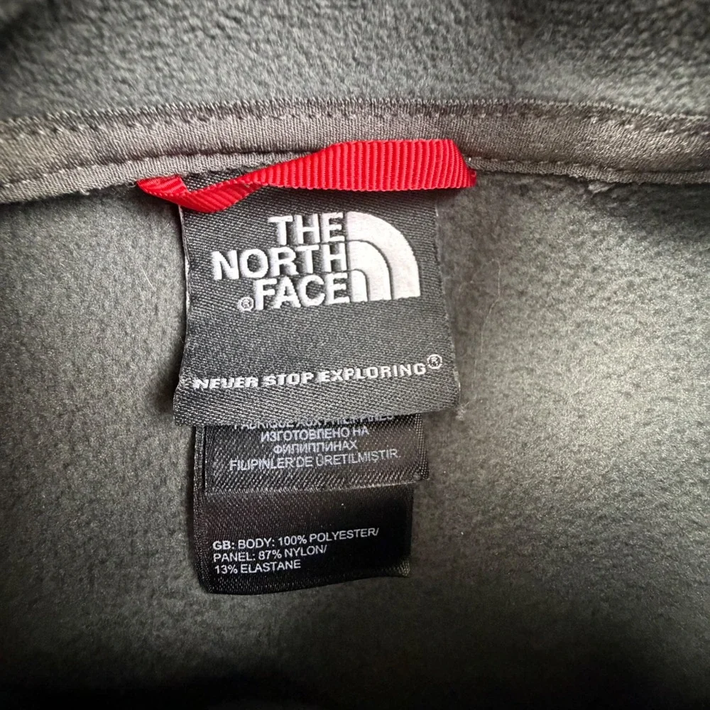 The North Face Mens Polartec Classic 1/4 Zip Fleece‎ Pullover Gray XL